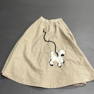 Poodle skirt in Tan